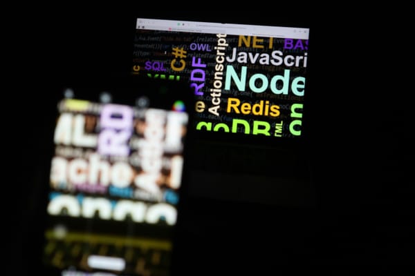 Next.js vs WordPress: which one should you choose in 2025